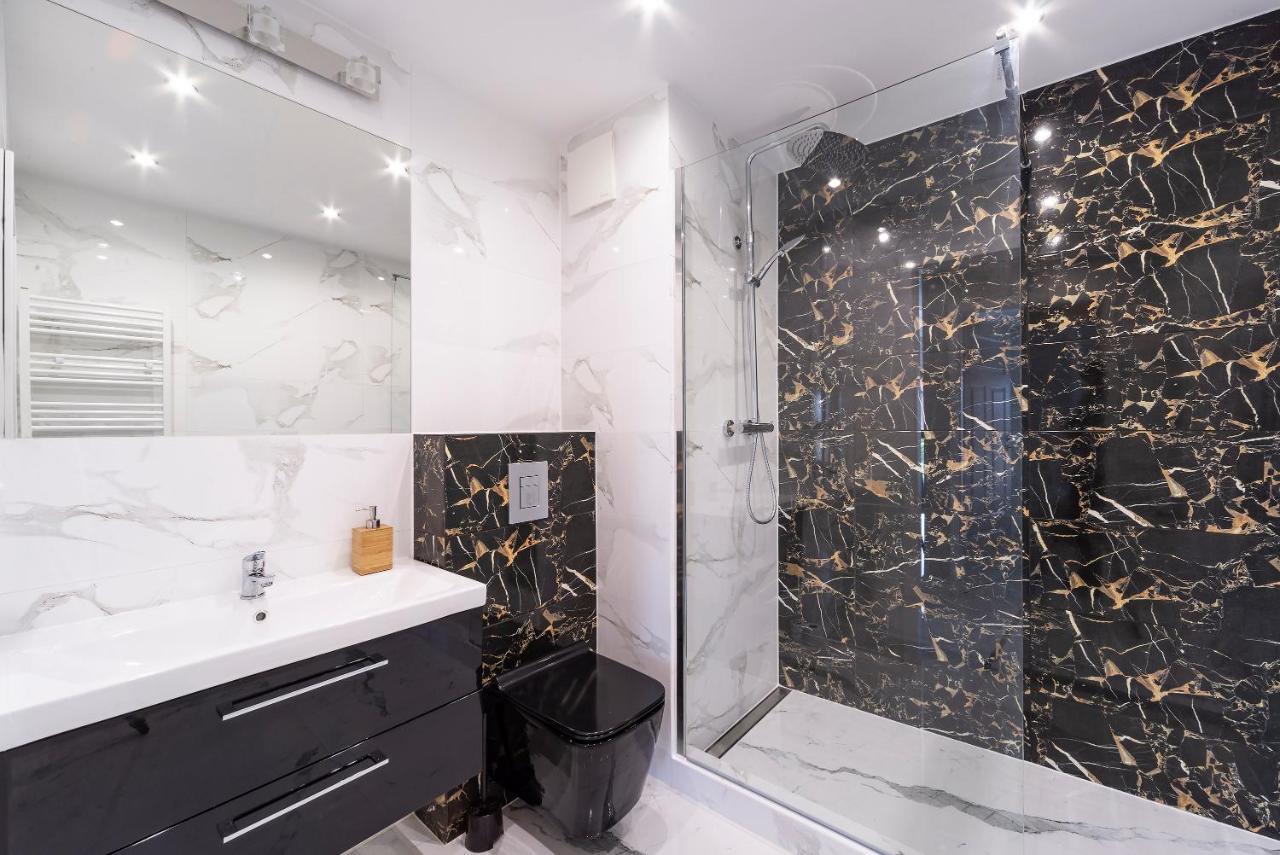 Mira Apartments Гданск Екстериор снимка